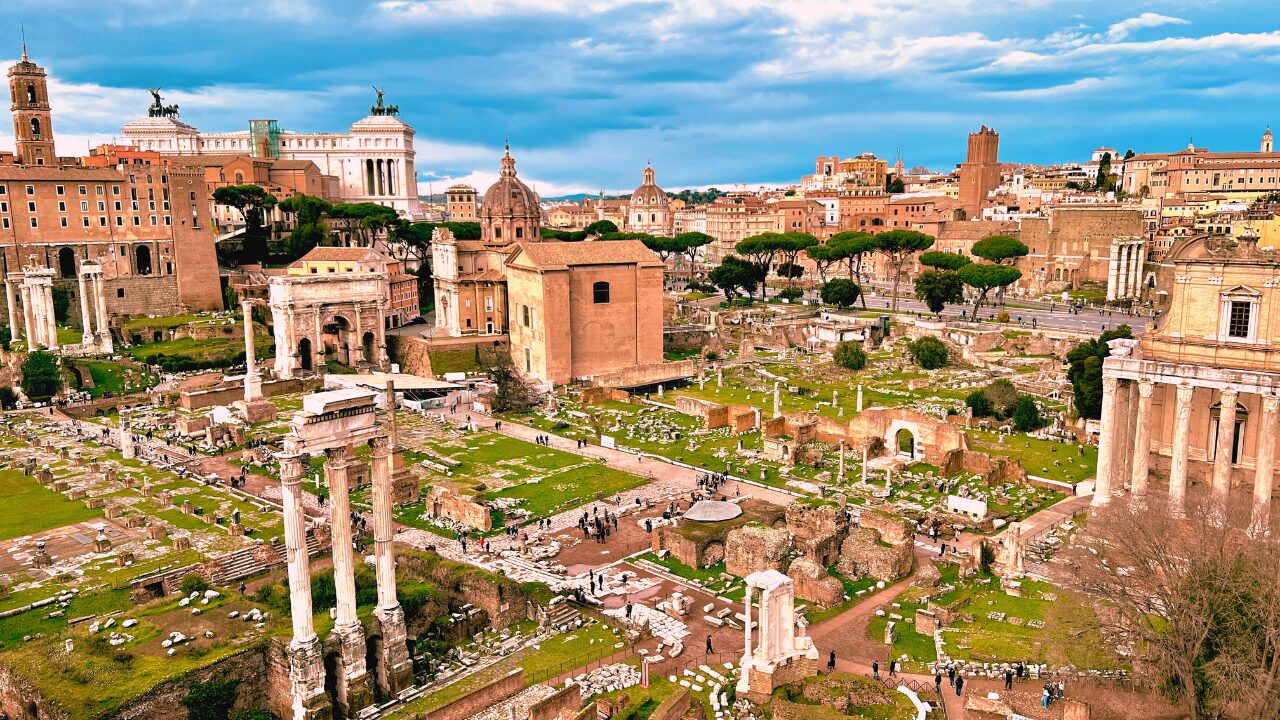 Roman Forum & Palatine Hill in Rome